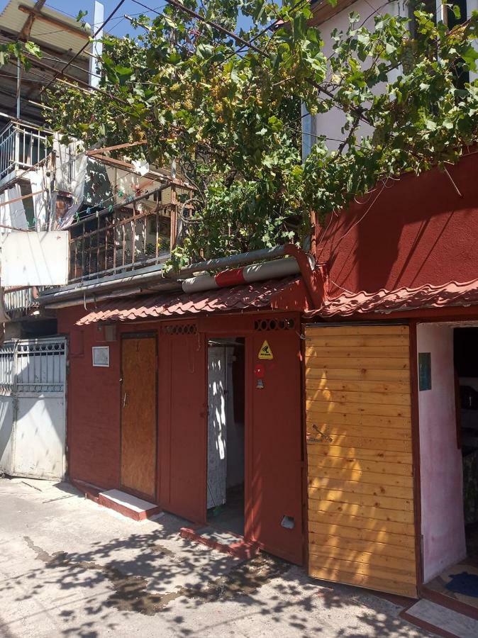 Hotel Vamax Тбилиси Екстериор снимка